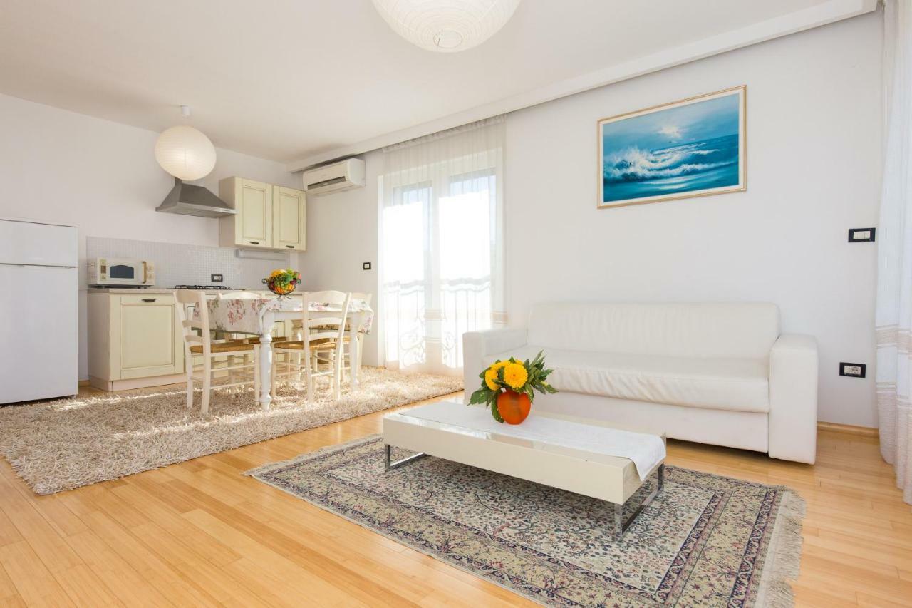 Apartments Ddd Baška Dış mekan fotoğraf